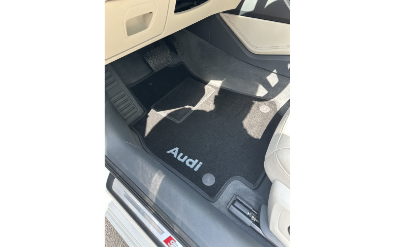 Автомобильные коврики на Audi A6 C8 2018 –, ворсовые Премиум
