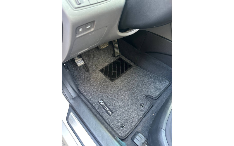 Килимки ворсові сірого кольору на Honda CR-V 3 2006 – 2012, Еліт
